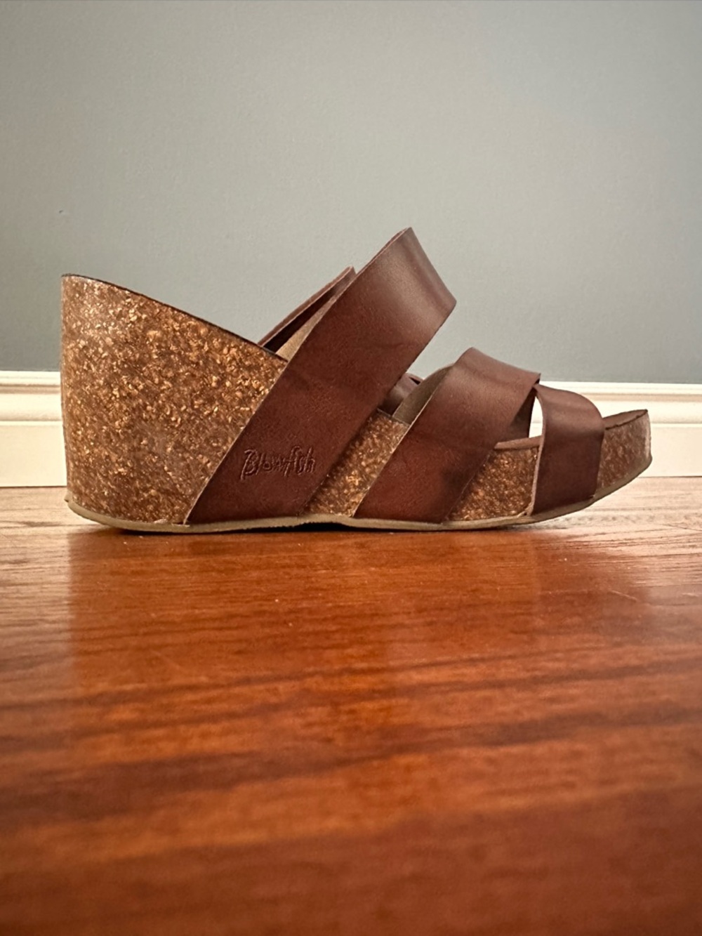Blowfish Malibu Wedge Sandals – Size 10 – Brown Faux Leather